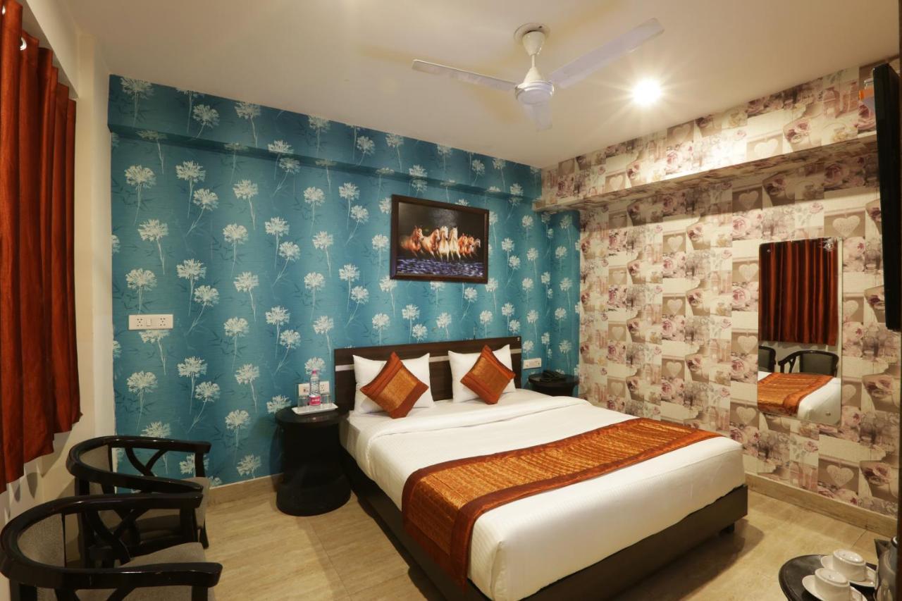 Hotel Airport Star 뉴델리 외부 사진