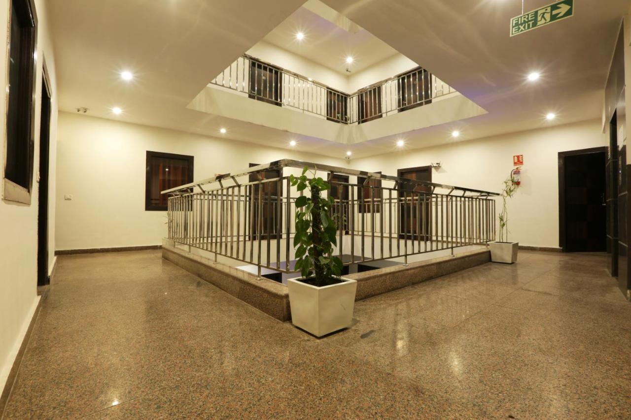 Hotel Airport Star 뉴델리 외부 사진