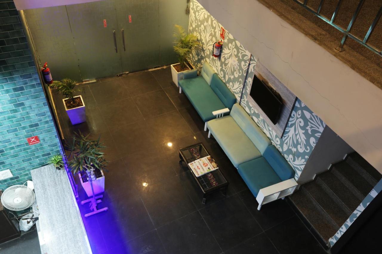 Hotel Airport Star 뉴델리 외부 사진